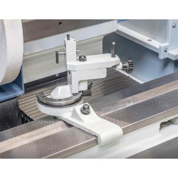 Radiusno postrgalo brusne plošče 