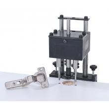 Agregat za vrtanje izvrtin za pante BLUM z vpetjem za vrtalne stroje za 4-kotne izvrtine  / Bernardo